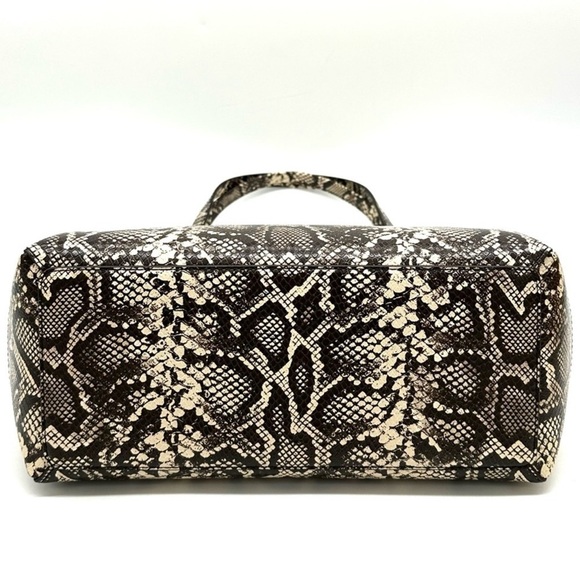 Michael Kors Reed Large Tote Bag Snakeskin Cream/Black - Picture 6 of 12